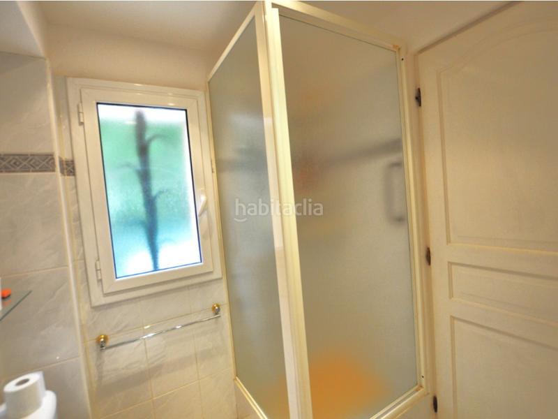 Foto 583748ee-e6ba-4586-9129-27bac79e208e. Casa  con jardín y dos apartamentos. en Nord Roses