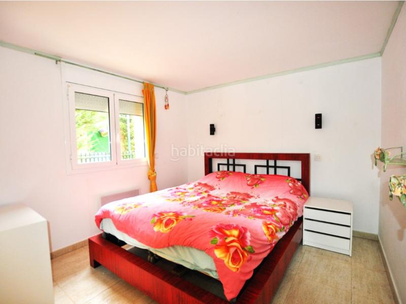 Foto aa963d7b-fa4c-414a-9412-729d956d8657. Casa  con jardín y dos apartamentos. en Nord Roses