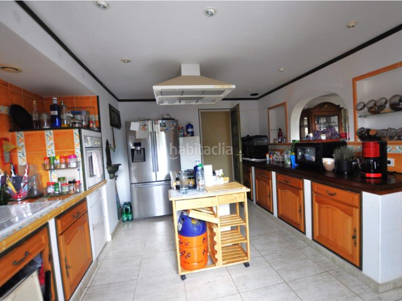 Foto b1163e30-aefa-4bf5-a53e-3003ab3fcedf. Casa  con jardín y dos apartamentos. en Nord Roses