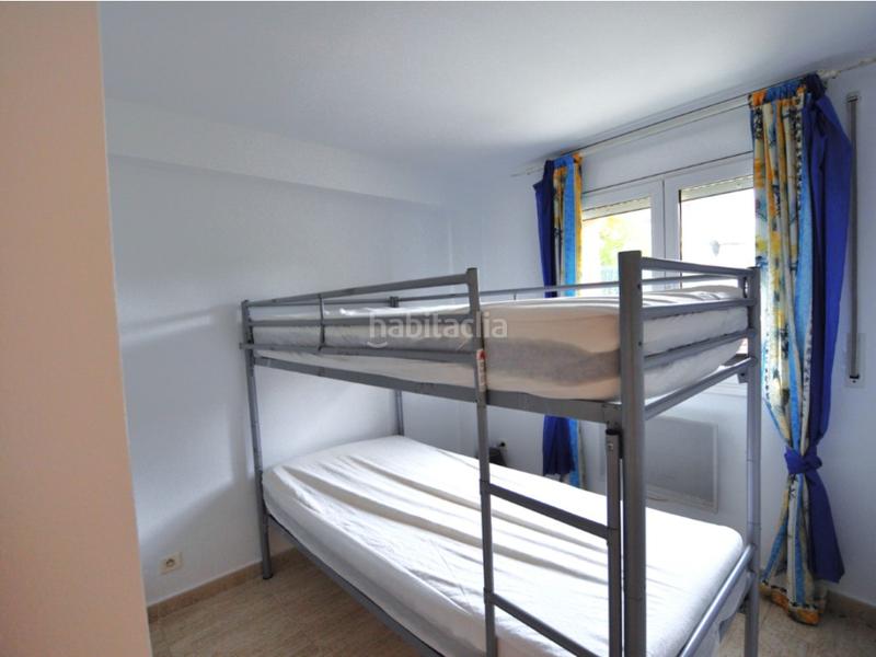 Foto ffeebe94-3946-410e-9bc2-0675ff43a638. Casa  con jardín y dos apartamentos. en Nord Roses