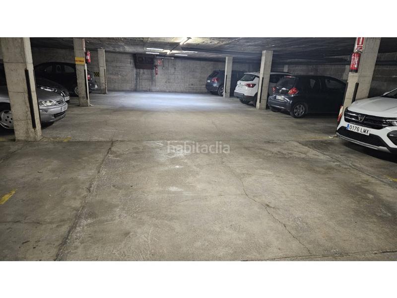 Foto ae338615-5e31-4a6b-8f37-a559b942bdf7. Posto auto in calle pere iii 7 in Creu de la Mà Figueres