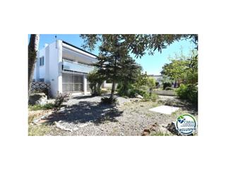 Apartamento en DE LA CALA ROJA 4