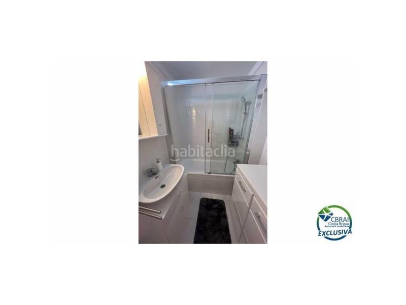 Foto a09b4bd0-23a1-429c-a8d9-37860e834075. Etagenwohnung mit pool in Sant Maurici Empuriabrava