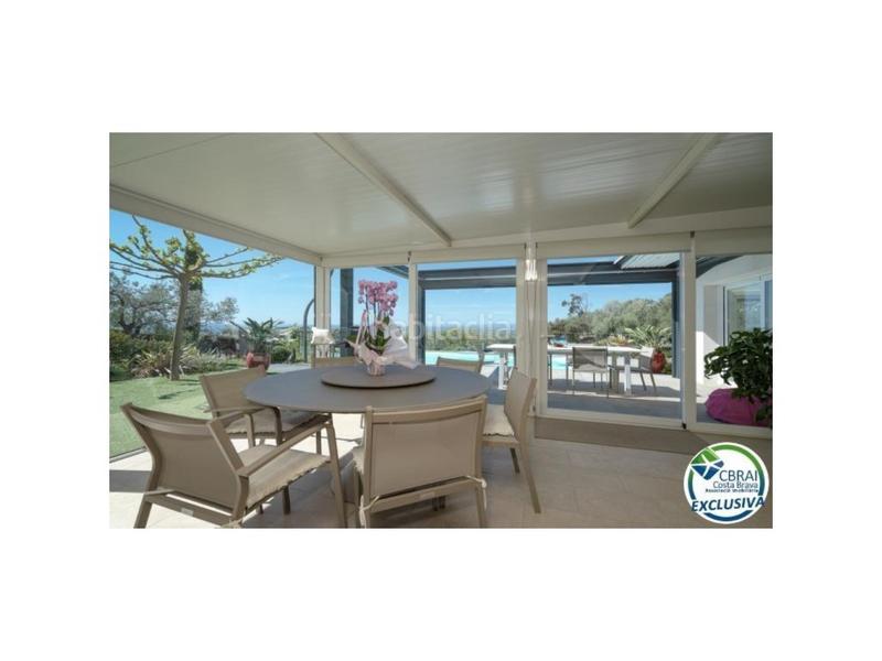 Foto 40c4ad4e-7a00-4064-a710-53ac3754f268. Casa in carrer de l'olivera in Palau-saverdera