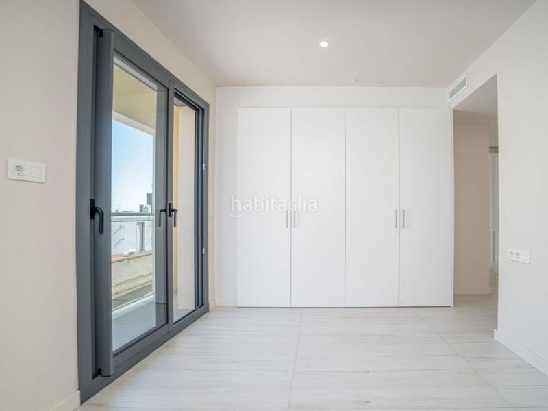 Foto 3ceb6f4e-6f0b-406b-a211-aca6485f8dcd. Dúplex a calle pau 4 a Creu de la Mà Figueres