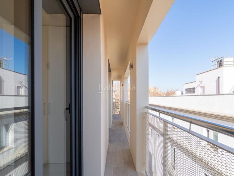 Foto a2e59d0c-f3e7-4dba-b39e-3d710f2da52c. Dúplex a calle pau 4 a Creu de la Mà Figueres