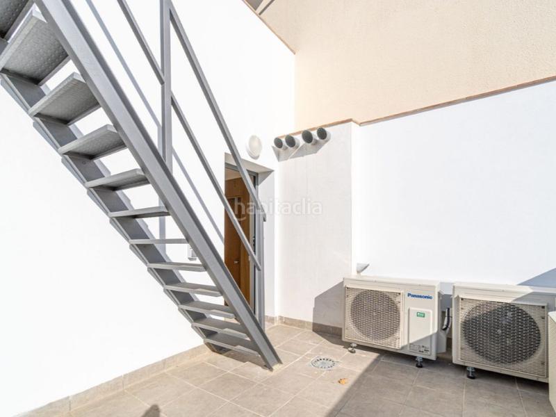 Foto af5c7b3b-24a9-4543-8e03-d08fce8d152a. Dúplex a calle pau 4 a Creu de la Mà Figueres