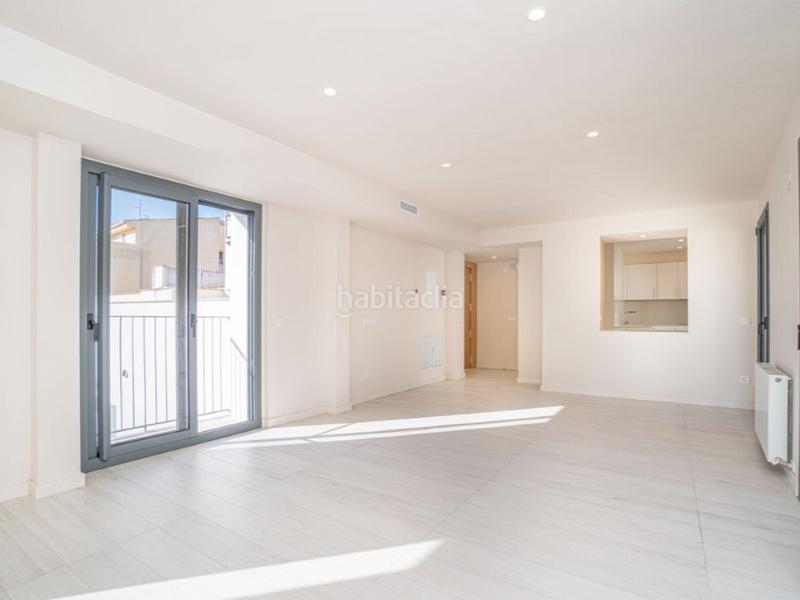 Foto d6612276-45bf-44d6-a3a8-db7b715a8f8b. Dúplex a calle pau 4 a Creu de la Mà Figueres