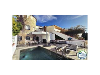 Casa  Calle port argonautas. Casa con amarre  empuriabrava port argonautes