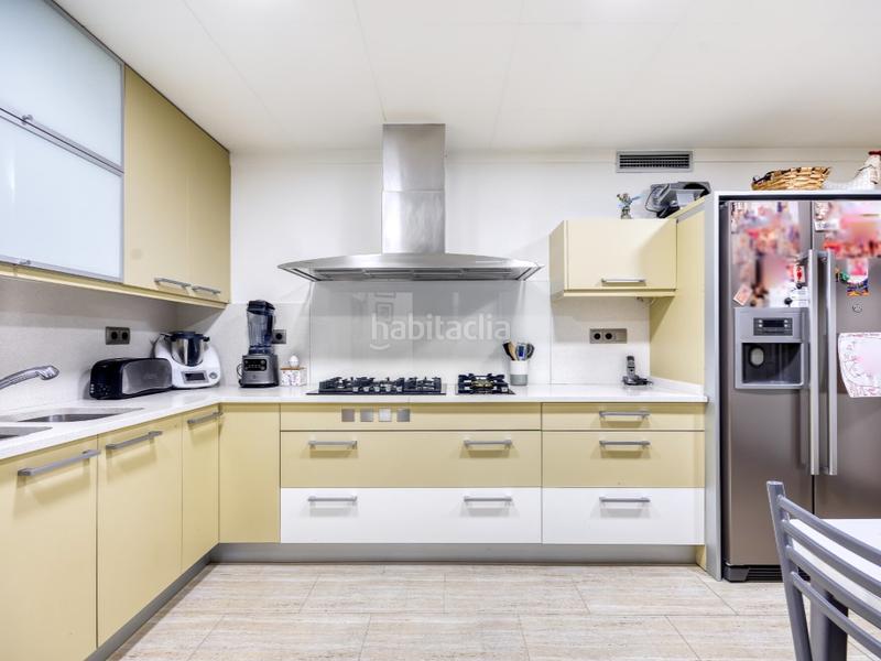 Foto 5f92c03f-61f5-4925-bb51-b258f36eb678. Appartement dans calle mare de deu de montserrat 23 dans Figueres