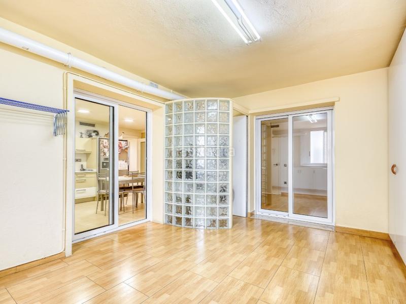 Foto 999f66de-427b-4f49-abd4-b9368faf5c61. Appartement dans calle mare de deu de montserrat 23 dans Figueres