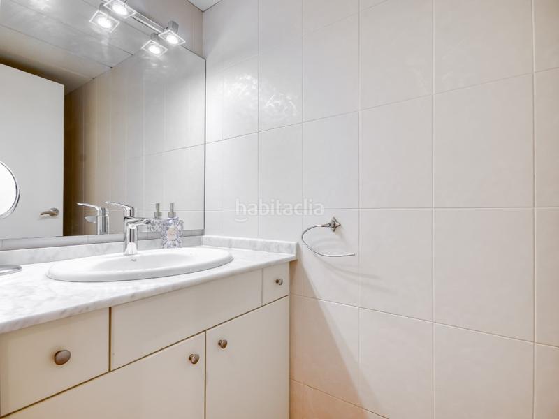 Foto 9b560405-f3ee-4605-b212-edc85fbbf34b. Appartement dans calle mare de deu de montserrat 23 dans Figueres