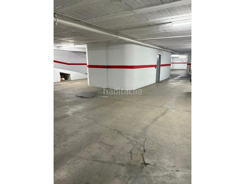 Foto 2c189eeb-34aa-4dee-a04f-f5b8eabc54f9. Posto auto in Creu de la Mà Figueres