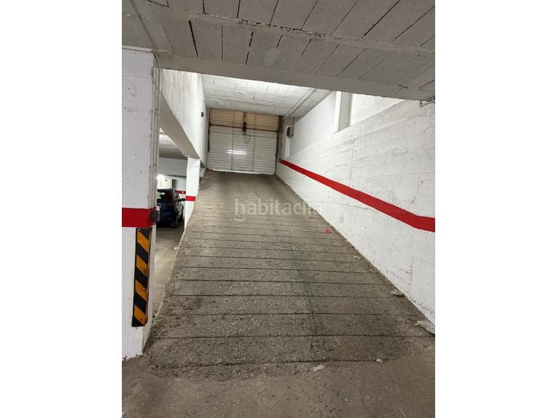 Foto 5bc33921-ff68-4da6-856b-0d492fcd1846. Posto auto in Creu de la Mà Figueres
