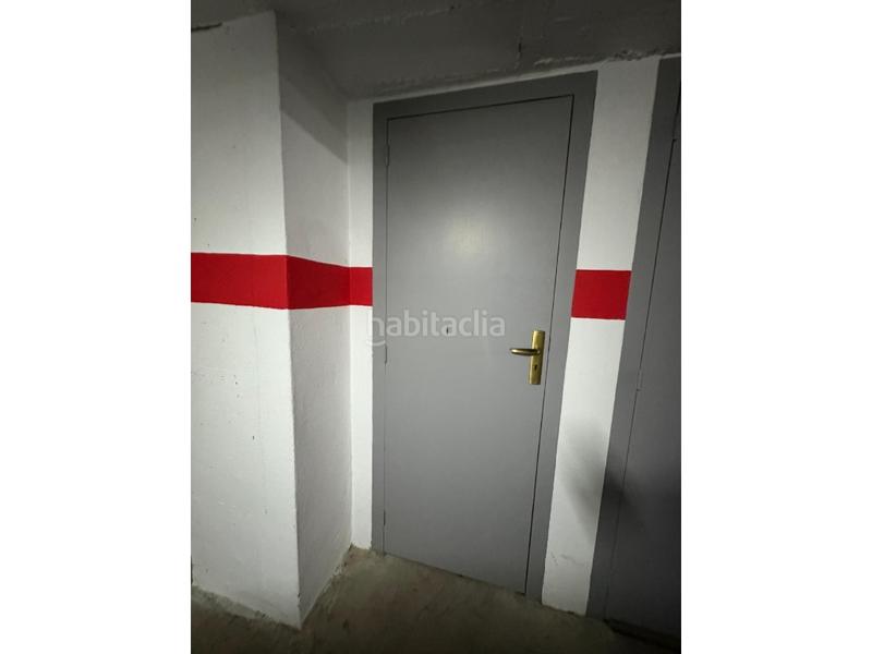 Foto a04add85-ddd7-4412-bf5b-36b916b05a08. Posto auto in Creu de la Mà Figueres