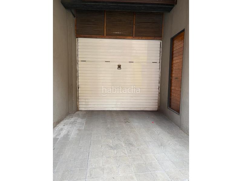 Foto bb4517ba-09f6-44ee-81de-a7ac914f68a0. Posto auto in Creu de la Mà Figueres