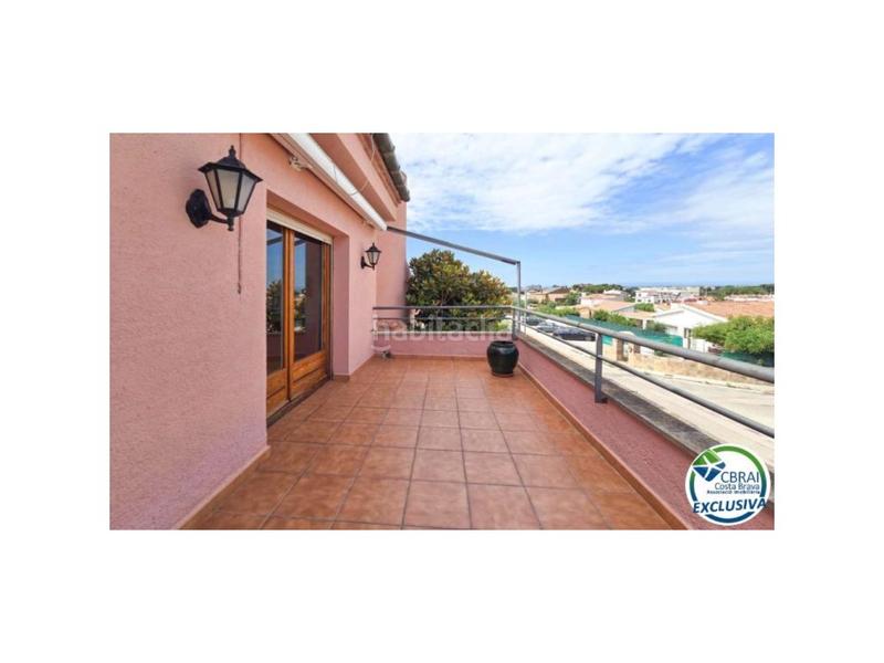 Foto 693269e5-352c-40c4-bb4e-6fe2f5b11c29. Casa a calle de sant llorenc a Nord Roses