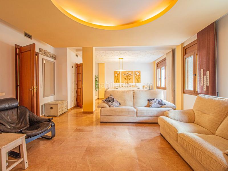 Foto a2c7df4b-8852-4bec-a672-bdc713527c20. Appartamento in calle pujada al castell 15 in Centre Figueres