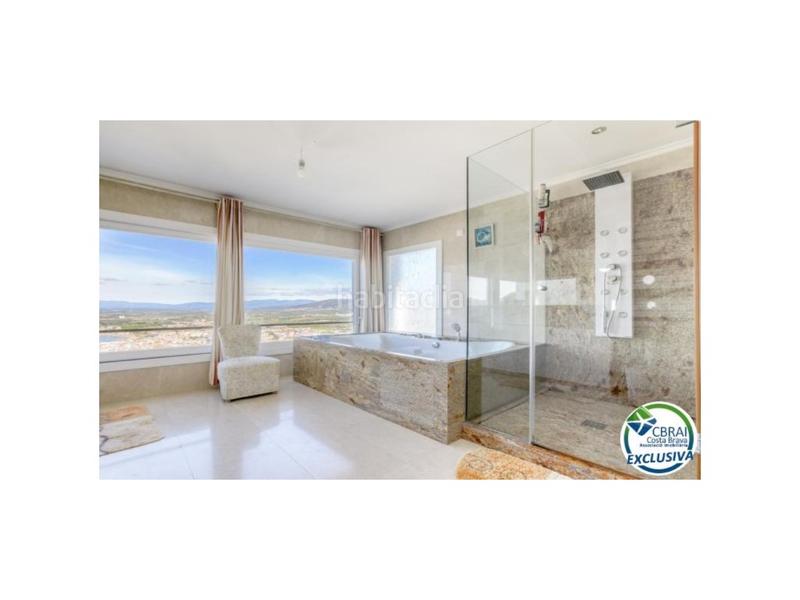 Foto 52479d35-6ef6-4836-a550-1c4eaed7f794. Haus in calle de ramon llull 21 in Puig Rom-Canyelles-Almadrava Roses