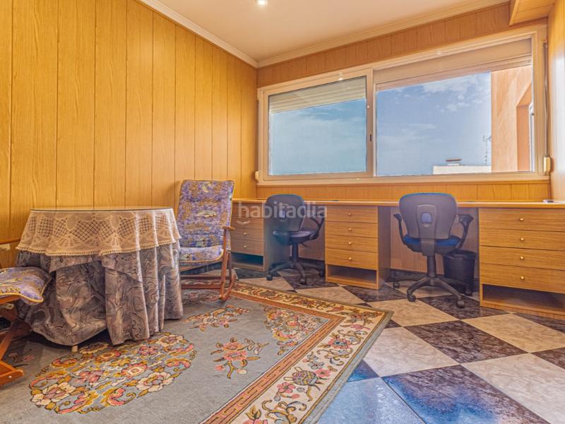 Foto 34cb8bfd-0e2f-473f-bd3b-755f5c64c66f. Duplex dans Eixample-Horta Capallera Figueres