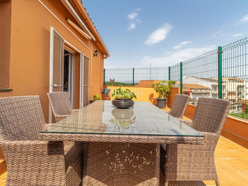 Foto 4961a315-2f0e-4352-90df-418290579f99. Duplex dans Eixample-Horta Capallera Figueres