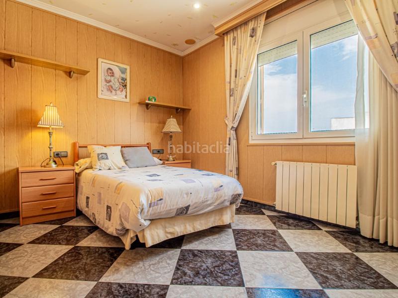 Foto c792d446-f3dc-4436-88c7-dc2977ef6a5e. Duplex dans Eixample-Horta Capallera Figueres