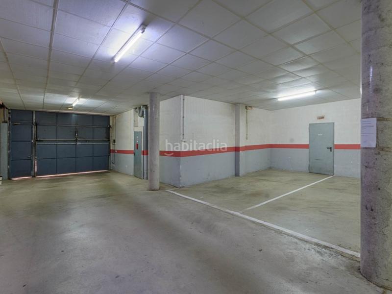 Foto e984267c-a20e-4809-9dbd-71045dda6691. Duplex with heating parking in Creu de la Mà Figueres