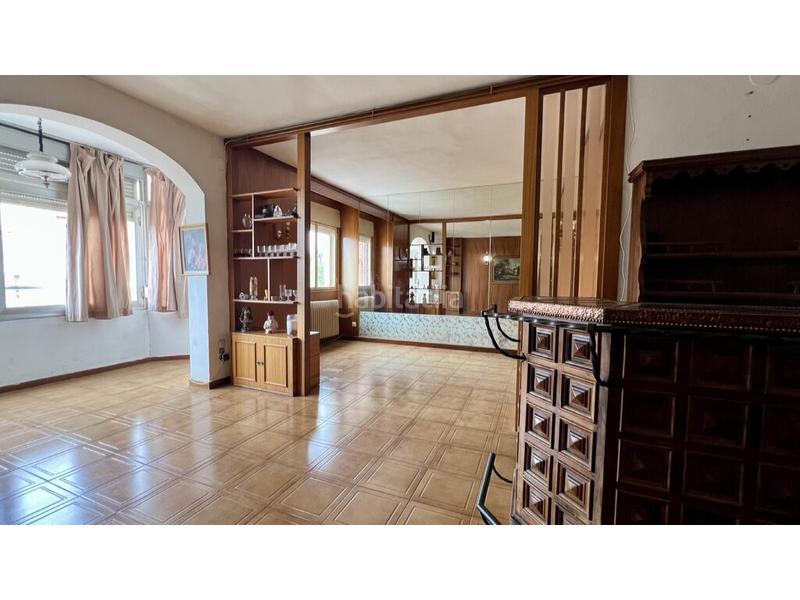 Foto 4323c9f6-9cf2-4e4d-a8fa-c893449049c5. Appartement avec parking dans Parc Bosc-Castell Figueres