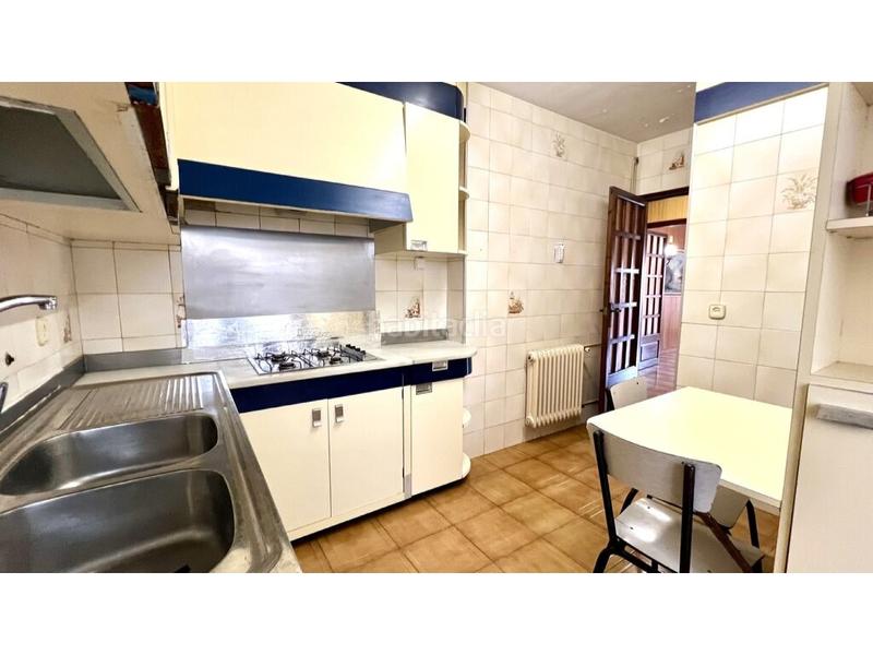 Foto c2ab965e-c4f5-4088-bada-36df94a73af6. Appartement avec parking dans Parc Bosc-Castell Figueres