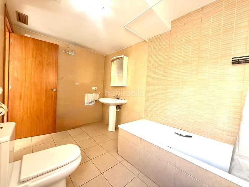 Foto 81ce0d7b-b856-44b1-b824-213739bb9595. Duplex avec parking dans Nucli Antic Escala (L´)