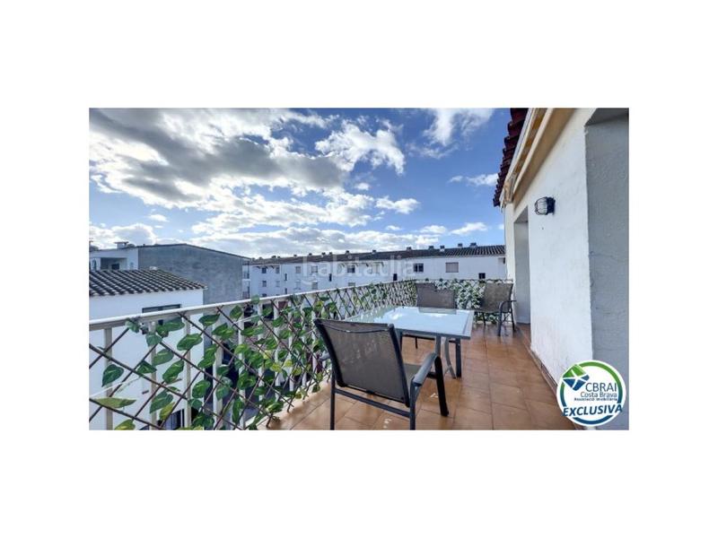 Foto 24656707-b3fc-4546-a062-cbff92f43085. Appartamento in sector poblat tipic/av. canal 19 in Empuriabrava