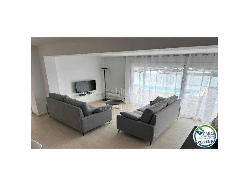 Foto 87f33a00-0d84-48bd-958d-dd6f03940dc2. Casa in calle del cap llarg 9 in Santa Margarida Roses