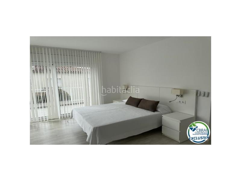 Foto b6ea9591-954e-4479-9e54-7f3f6b1b3ee3. Casa in calle del cap llarg 9 in Santa Margarida Roses