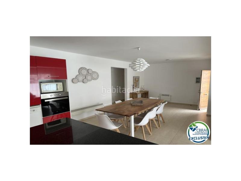 Foto e59c4138-d98b-47cc-966c-3b1df6677061. Casa in calle del cap llarg 9 in Santa Margarida Roses