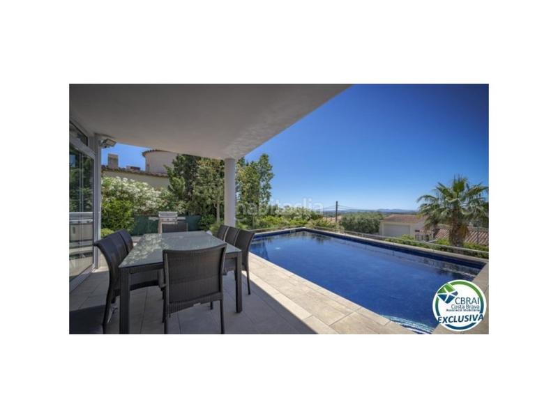 Foto 776e6ebb-04f8-4657-a0f5-4769b6bdf2d4. Chalet in carrer d'alemanya 74 in Palau-saverdera