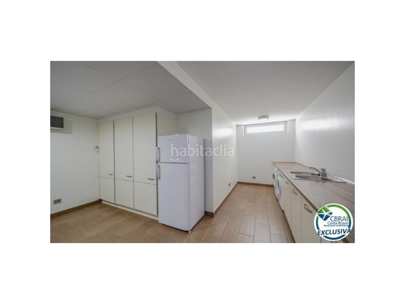 Foto fe9231f0-9999-4273-9b20-5c6f0db46ec6. Chalet in carrer d'alemanya 74 in Palau-saverdera