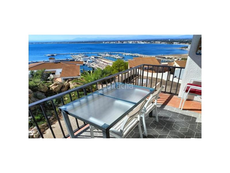 Foto 66b58475-a20f-44e7-899a-0e127f1d5177. Appartement dans calle del cant dels ocells 2 dans Puig Rom-Canyelles-Almadrava Roses