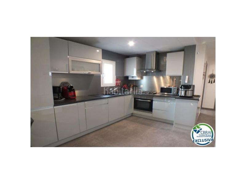 Foto 287aa8e9-6d8e-4650-b6a3-00ef67661172. Pis a calle de la punta del mig 13 a Santa Margarida Roses