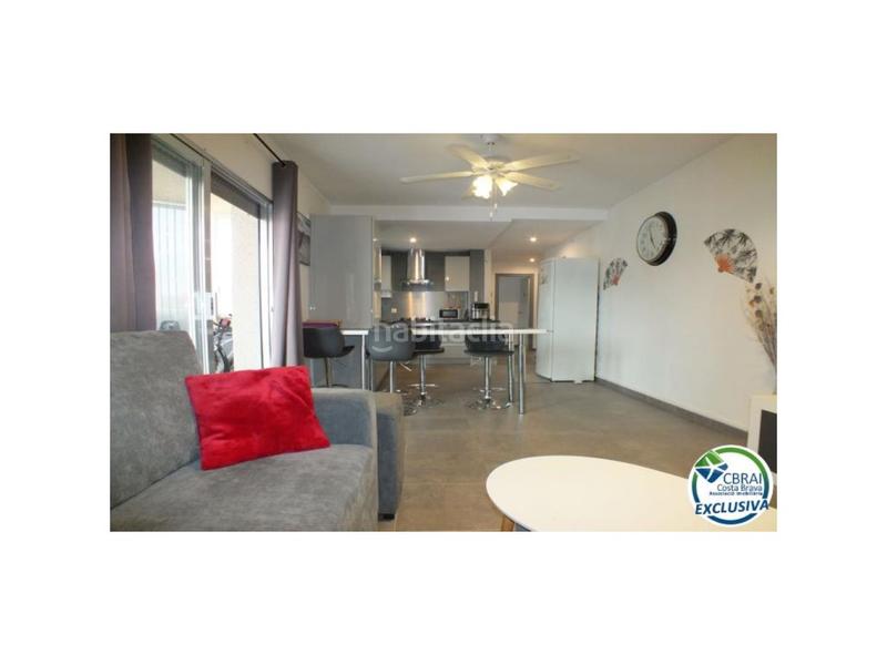 Foto 307ce74c-945e-48ff-aeec-06f3944d74b2. Pis a calle de la punta del mig 13 a Santa Margarida Roses