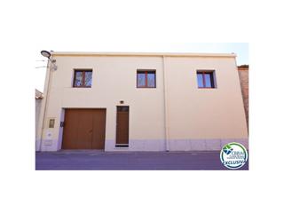 Maison  Calle fages de climent. Encantadora casa de pueblo en vilasacra.