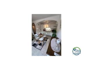 Flat in Moxó - Sant Mori. Piso en venta en empuriabrava, en pleno centro y a un paso de la