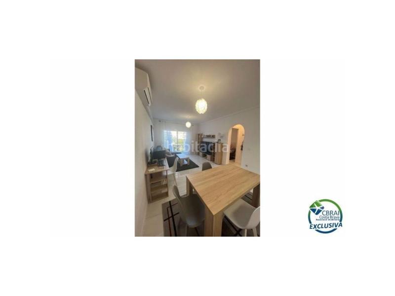 Foto c6b303ae-b122-4e62-802a-dc1d8863c62f. Appartement avec piscine dans Sant Maurici Empuriabrava