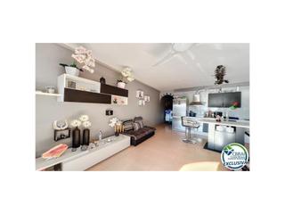 Appartement à Sant Maurici. Descubra este magnífico piso en el lago san maurici