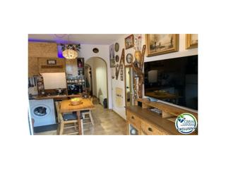 Piccolo appartamento in Muga - Gran Reserva - Badia. Apartamento a pocos pasos de la playa de empuriabrava.