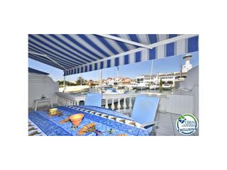 House  Carrer salins 1 línea. Casa de pescador en el sector salins en venta con amarre de 12,5