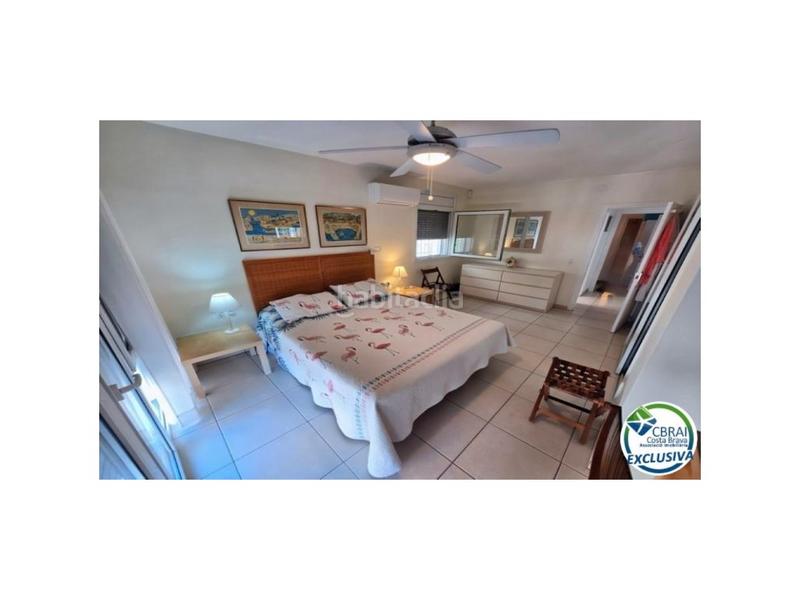 Foto 6055bddb-ff92-4608-bc37-18de20f9c664. Casa en carrer montseny 77b casa de una sola planta con licencia turistica en Empuriabrava