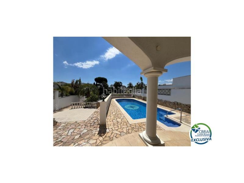 Foto 25d9c47f-7e50-404c-8c06-c33329016a2e. Casa con parcheggio in Francolí - Freser - Noguera Empuriabrava