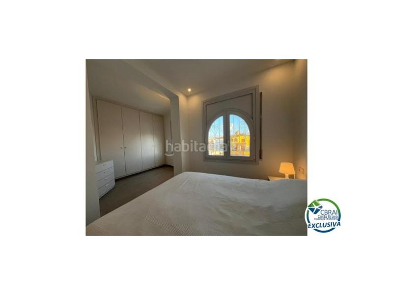 Foto 297dbf3e-3b7c-4f0b-98bd-af71eb6b6952. Haus in sector falconera 35a in Cap Ras - Creus - Falconera Empuriabrava