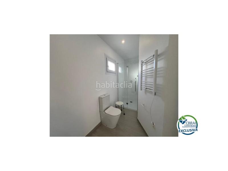 Foto 7b436957-137c-433d-81f7-98b77be63336. Haus in sector falconera 35a in Cap Ras - Creus - Falconera Empuriabrava