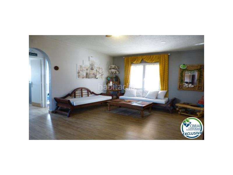 Foto 18c76bda-6529-4891-9d6e-52226d46ac13. Pis amb aparcament a Carmençó Empuriabrava